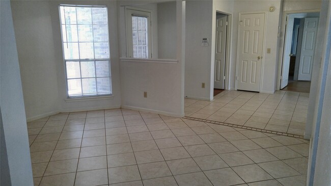 Photo - 22930 Indian Ridge Dr