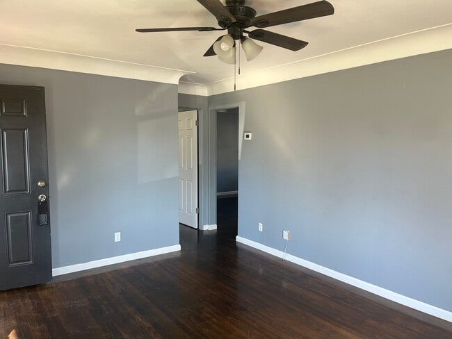 Photo - 3868-3870 Western Ave Unidad 3870