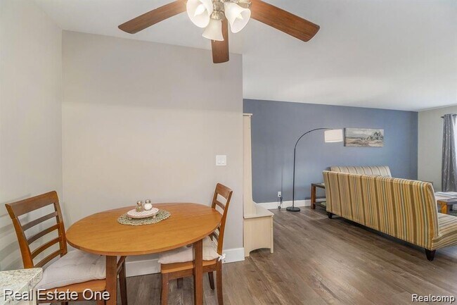 803 Plate St Unit 104