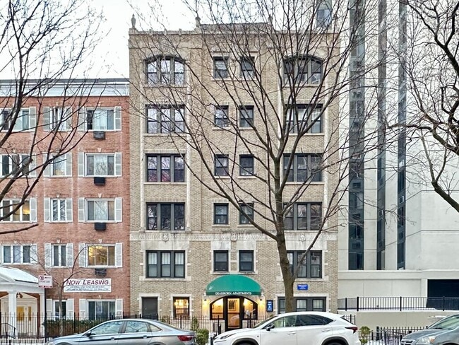 Building Photo - 1314 N Dearborn St