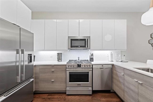 Photo - 267 Baldwin Ave Unit 201