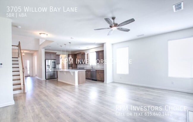 3705 Willow Bay Ln