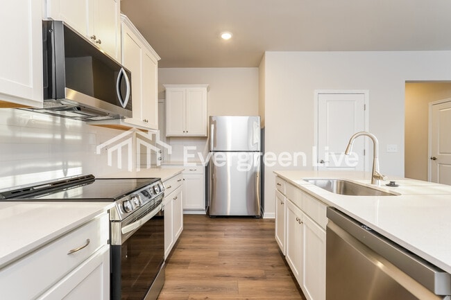 Photo - 811 Pear Blossom Ct