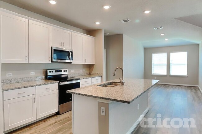 Photo - 13542 Paxton Blvd