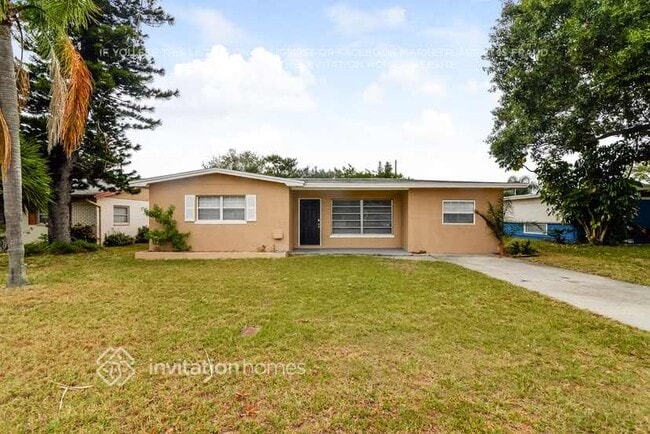 Building Photo - 10771 63rd Ave N