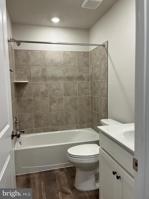 Photo - 306 Watercourse Dr Casa Adosada