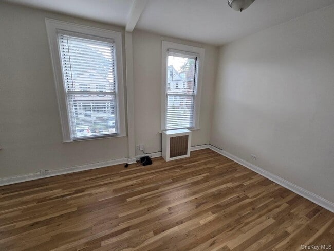 Photo - 85 Chester Pl