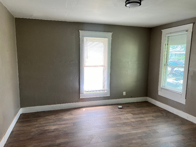 Photo - 411 N Pottenger Ave
