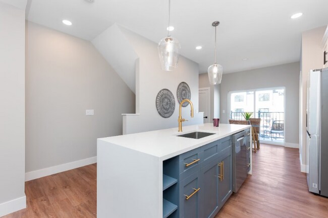 Photo - 4486 Butterfield Pl