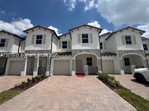 Building Photo - 2516 SE 27th Dr Rental