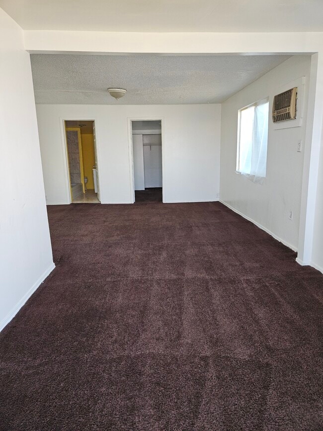 Photo - 205 Ferguson Ave