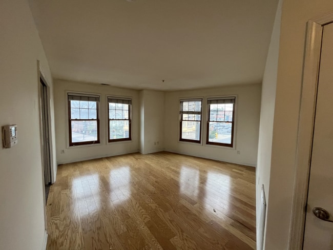 Photo - 525 Union St Unit 401