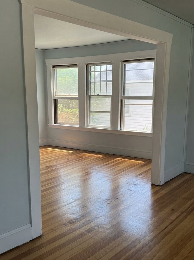 40 Troy St Unit 2