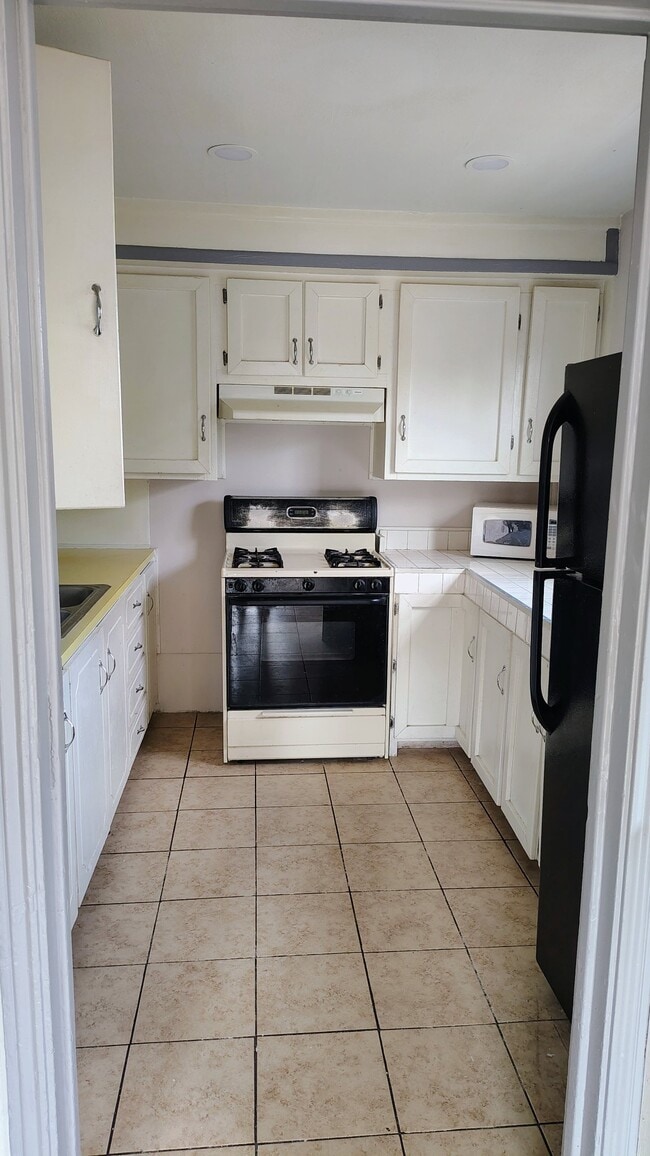 Photo - 1907 N Alleghaney Ave