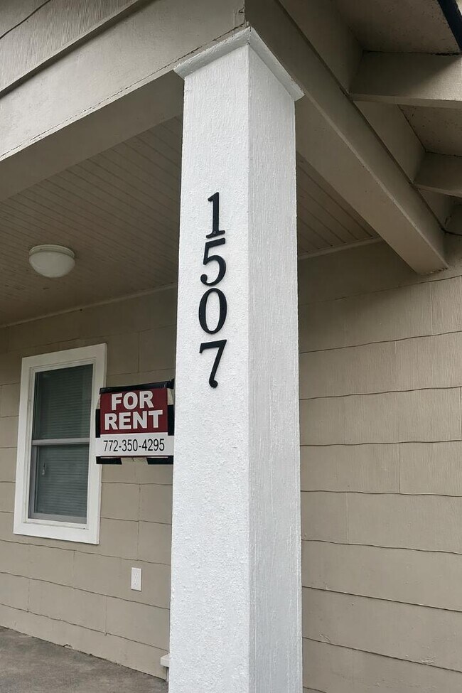 1507 Rondo St