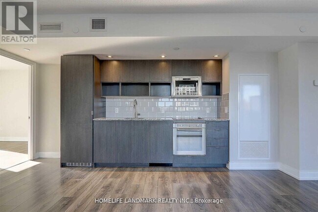 Photo - 89 McGill St Unit 708
