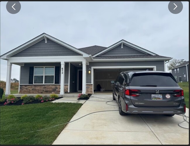 Photo - 672 Armstrong Ave