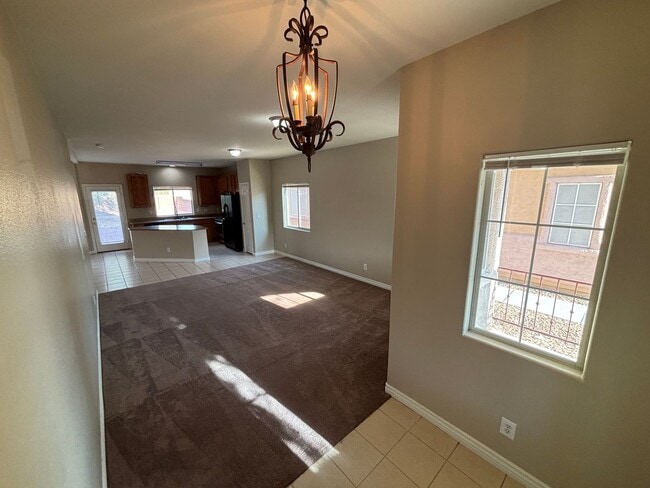 Photo - Spacious 4BED/3BATH Home Located in North ...