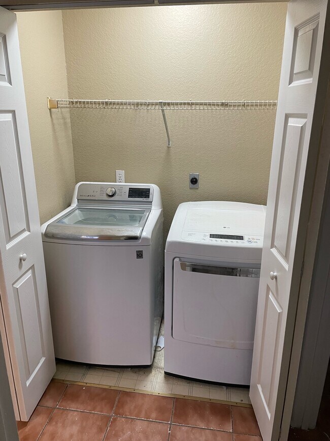 Photo - 2470 Nugget Ln