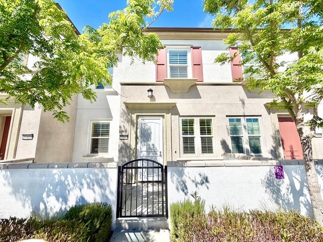 Building Photo - 3 Bedroom 2.5 Bathroom Menifee Condo for LEASE with Solar INCLUDED!