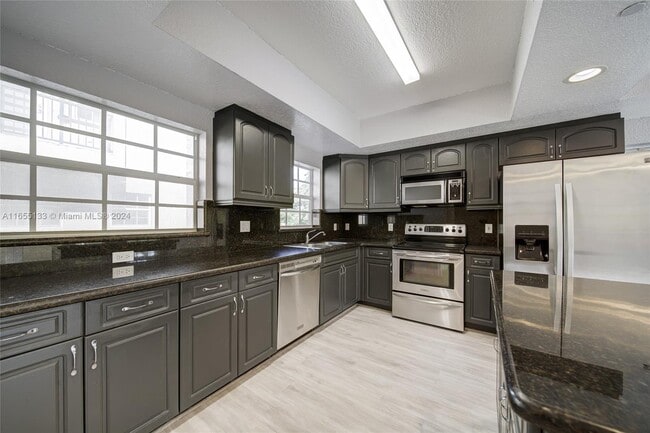 Photo - 3300 Bird Ave