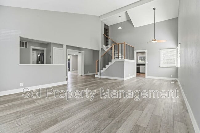 Photo - 15120 Venetian Way