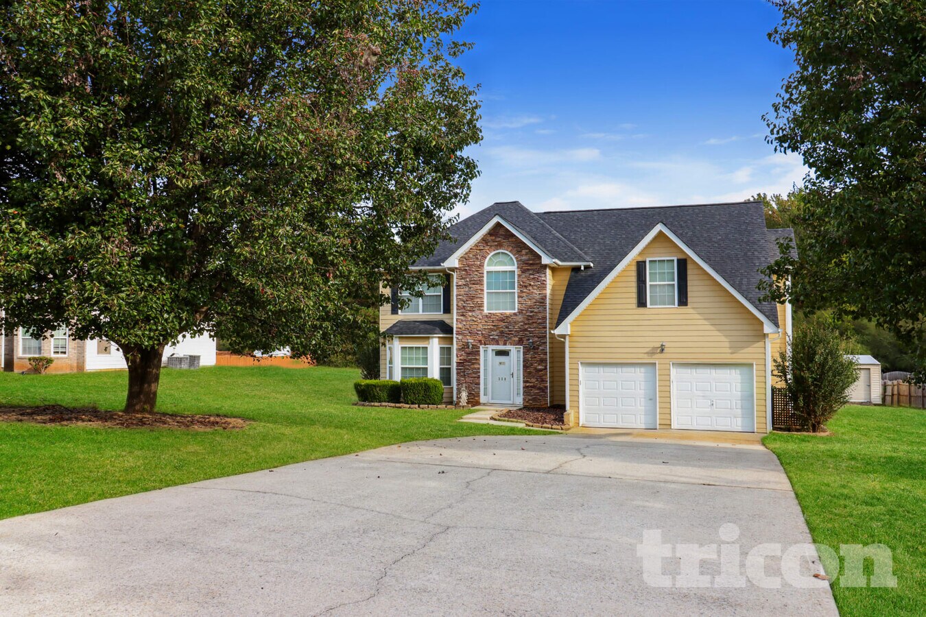 Photo - 339 Sheffield Ln