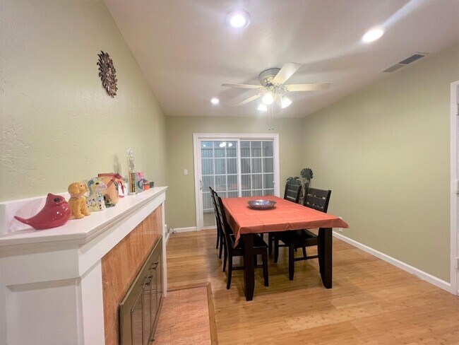 Photo - 1081 Corvette Dr