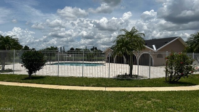 Photo - 28 Cosmopolitan Dr Unit 13