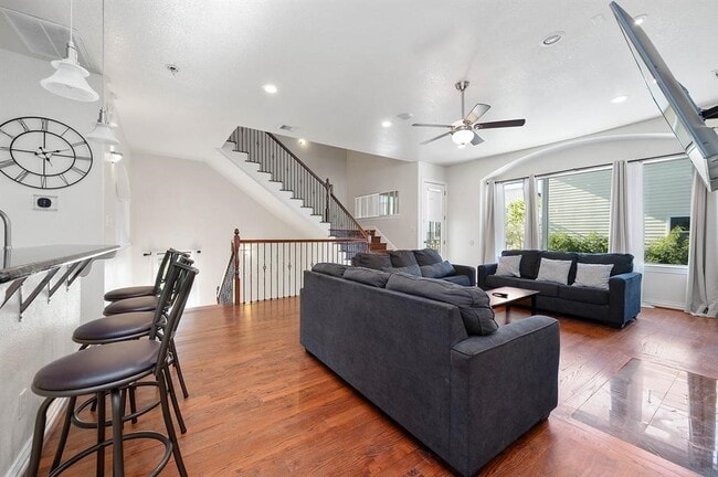 Photo - 3507 Jackson St