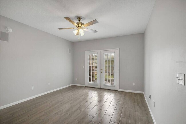 Photo - 14316 Fredricksburg Dr Unit 518