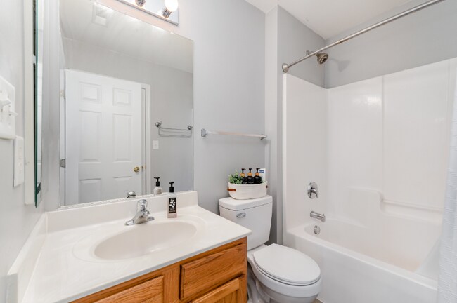 Photo - 4919 Sunburst Ln