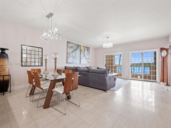 2425 Fisher Island Dr Unit 5205