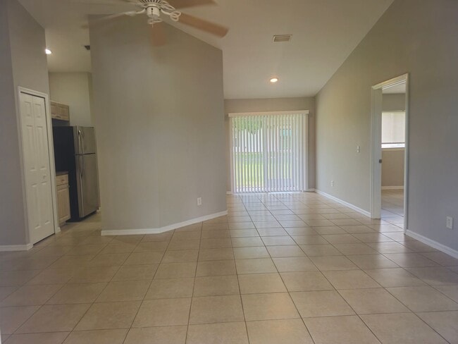 Photo - 3 bedroom 2 bath in Lehigh Acres