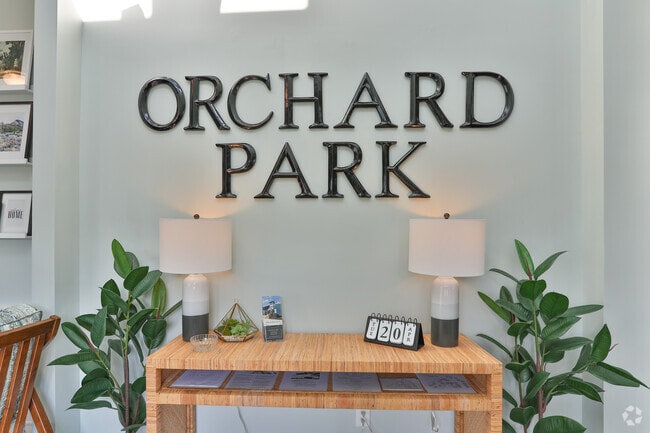 Acasa Orchard Park