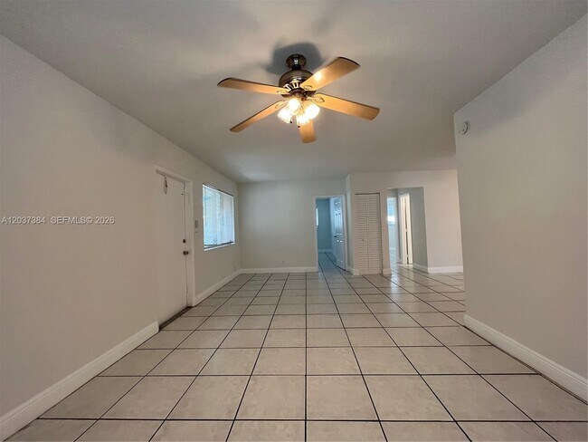 Photo - 240 NW 48th Ct