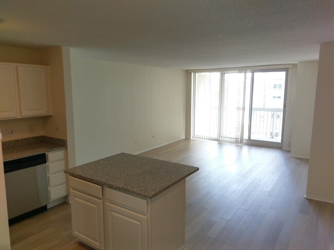 Photo - 545 N Dearborn St Unit 2102