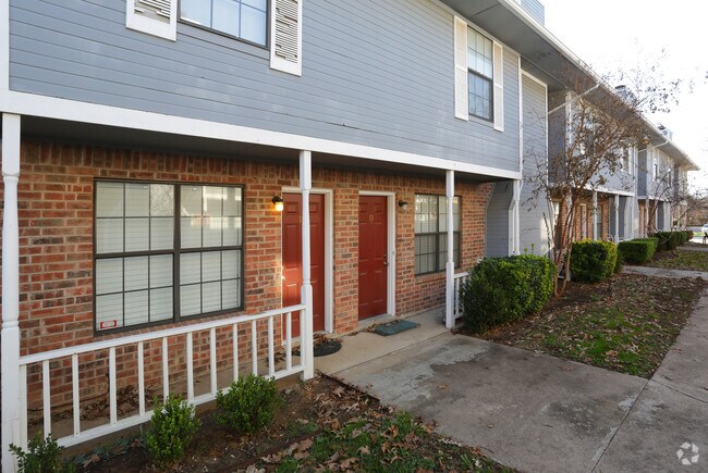 Photo - Hickory Village