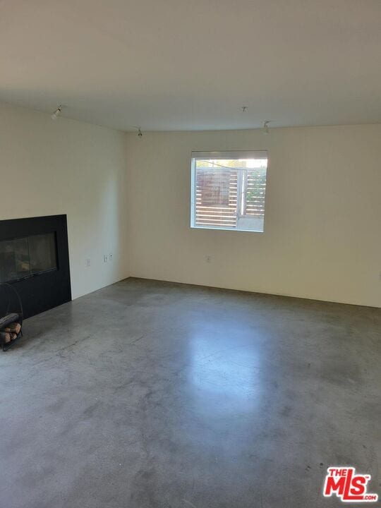 Photo - 5806 Waring Ave Unit 3