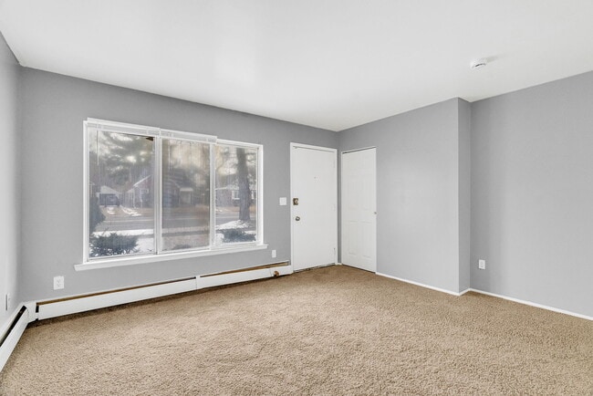 Photo - 4535 Cadieux Rd
