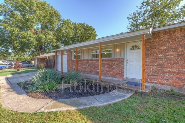 Photo - 2427 S 126th E Ave