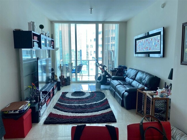 Photo - 218 SE 14th St