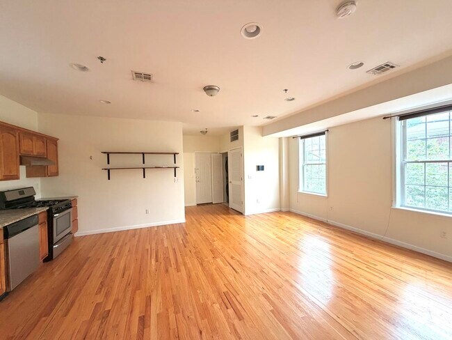 Photo - 687 Avenue A Unit #201