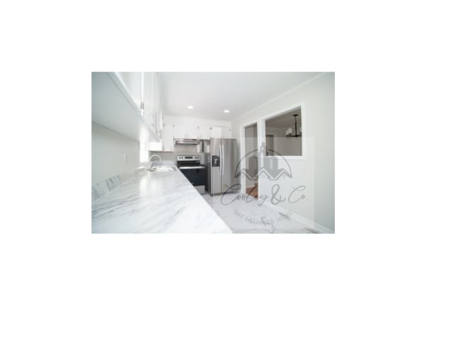 Photo - 401 N 9th St