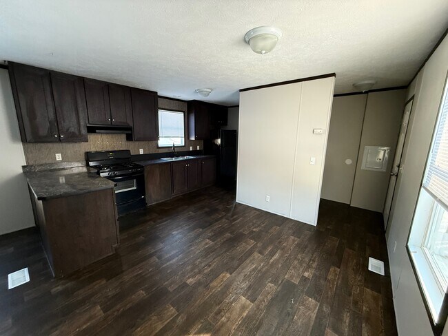 Photo - 247 Timber Ln