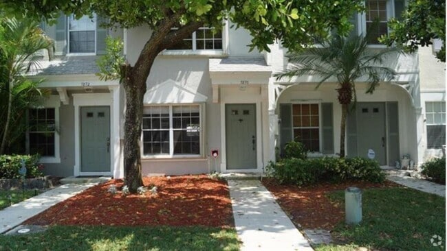 Building Photo - 7870 Dixie Beach Cir Rental