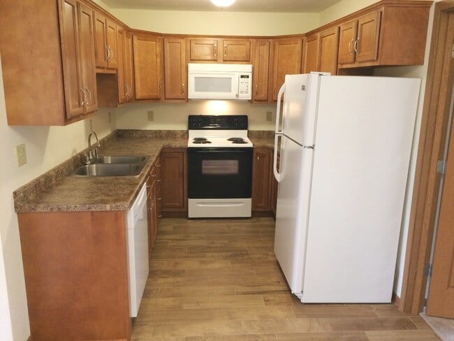 Photo - Jeanette Apartments