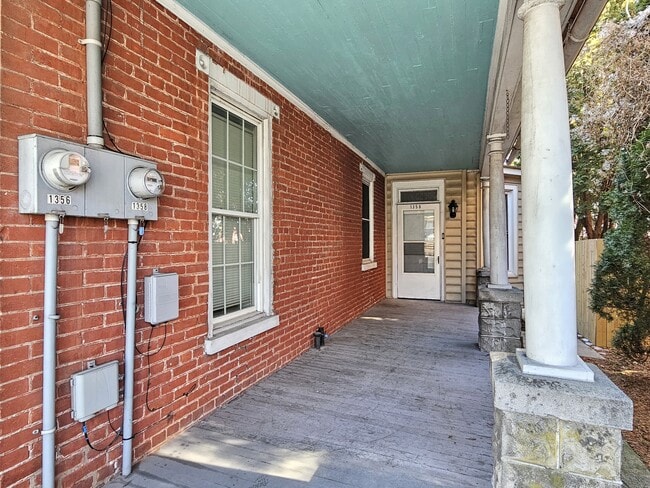 Photo - 1358 W Main St