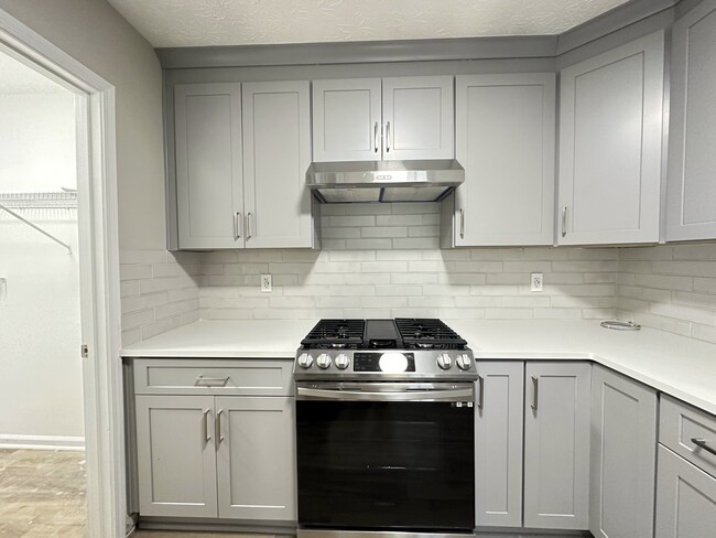 Photo - 572-574 Wedgewood Dr. Unidad 574