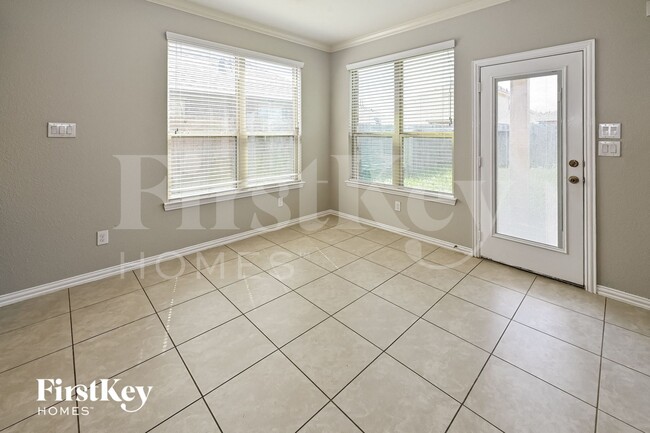 Photo - 4306 Apple Ln